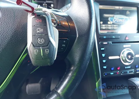 2016 Ford Explorer Limited z USA, uszkodzony, nr VIN 1FM5K8F89GGA88233